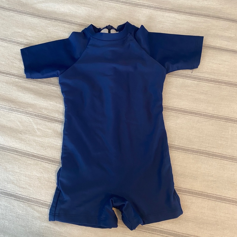 Minnow short sleeve rashguard one piece